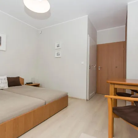 게스트하우스 Rodos Ii